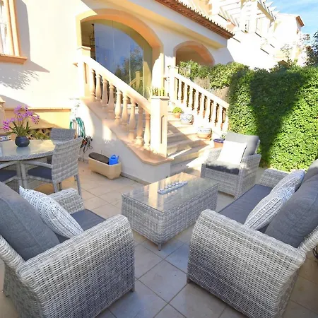 Casa Davagh Γιαβέα